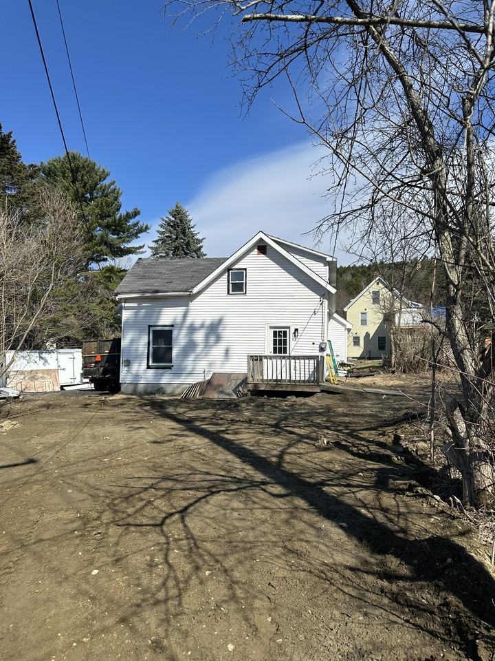 1080 N Main St #1 - Photo 2 of 20