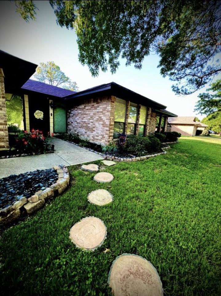 8 Llano Dr #NA - Photo 2 of 3