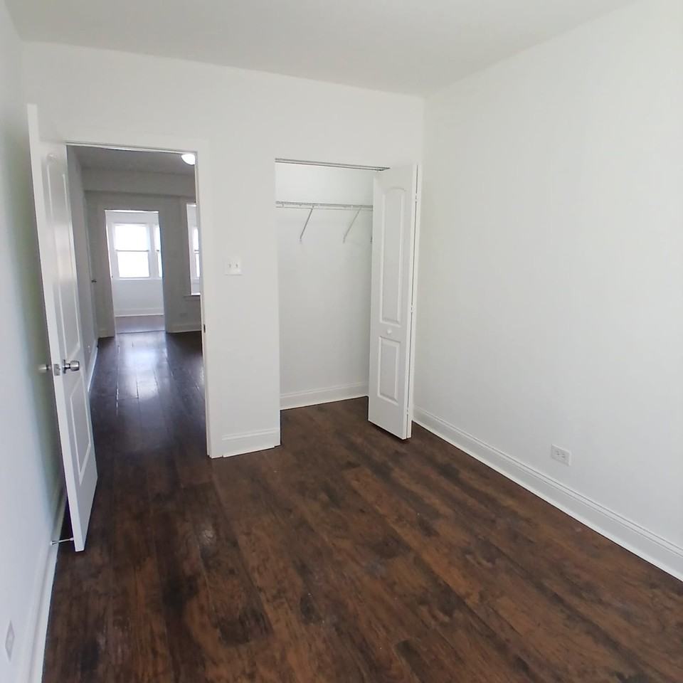 4876 W Armitage - Photo 7 of 14