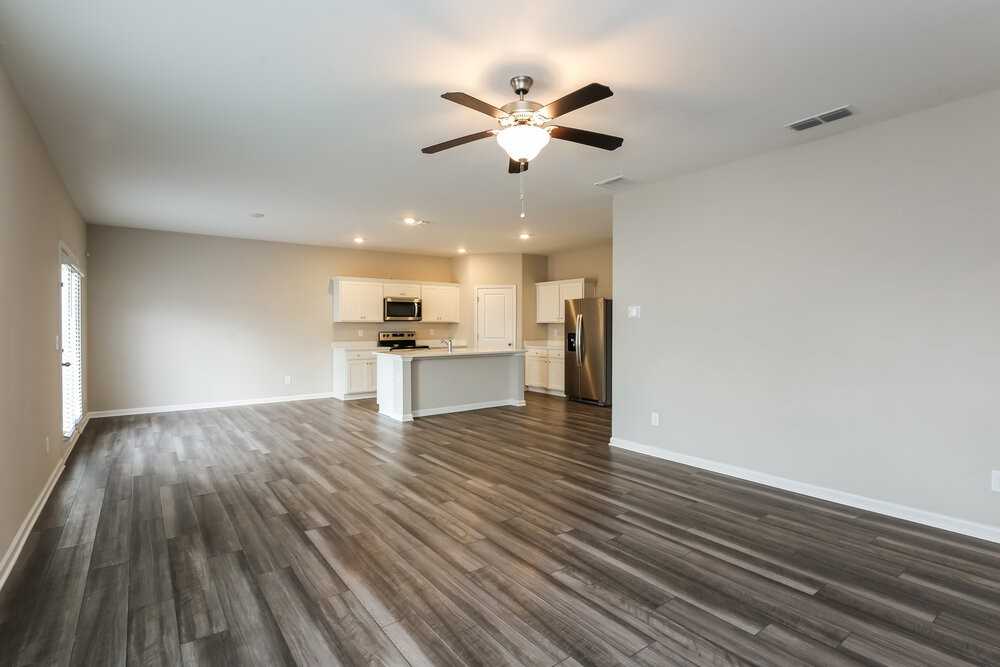 567 Knightsbridge Ln - Photo 5 of 17