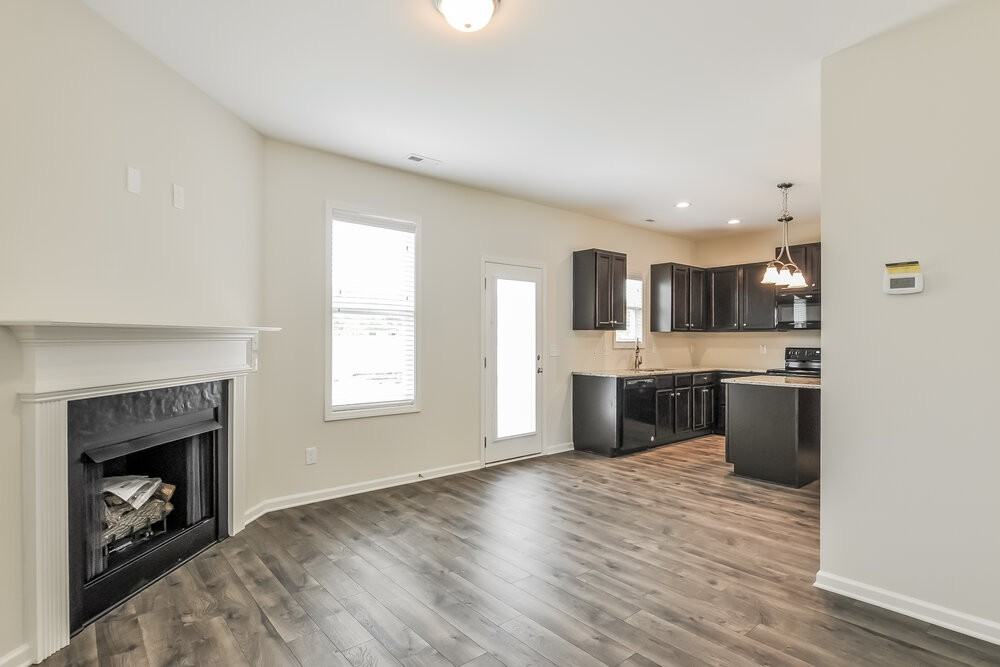 125 Crawford Pkwy - Photo 4 of 16