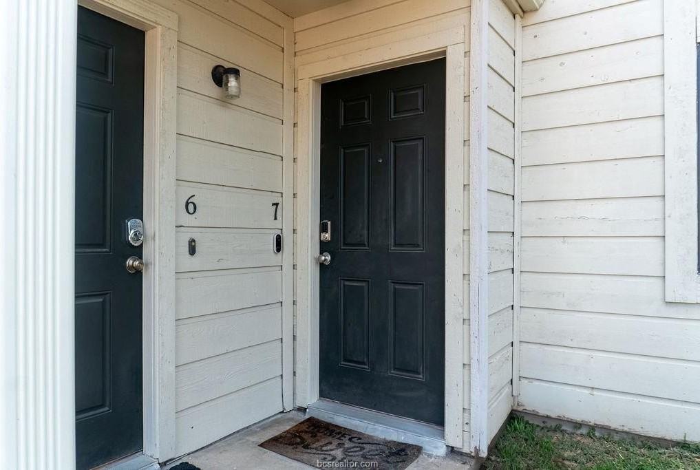 4513 Carter Creek Pkwy #7 - Photo 2 of 15