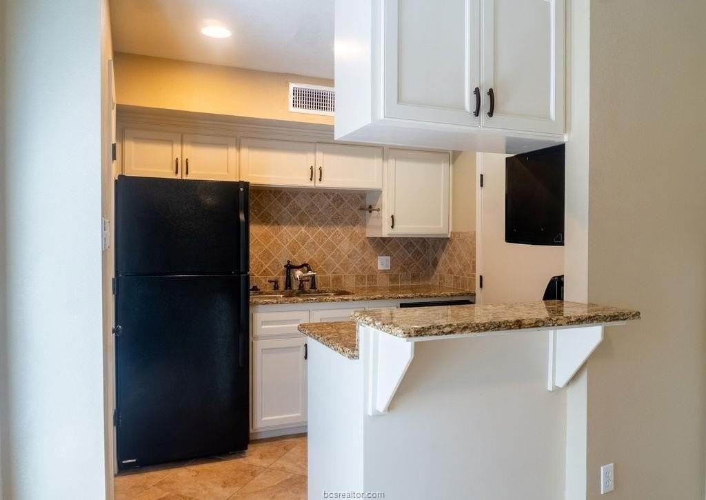 4513 Carter Creek Pkwy #7 - Photo 7 of 15