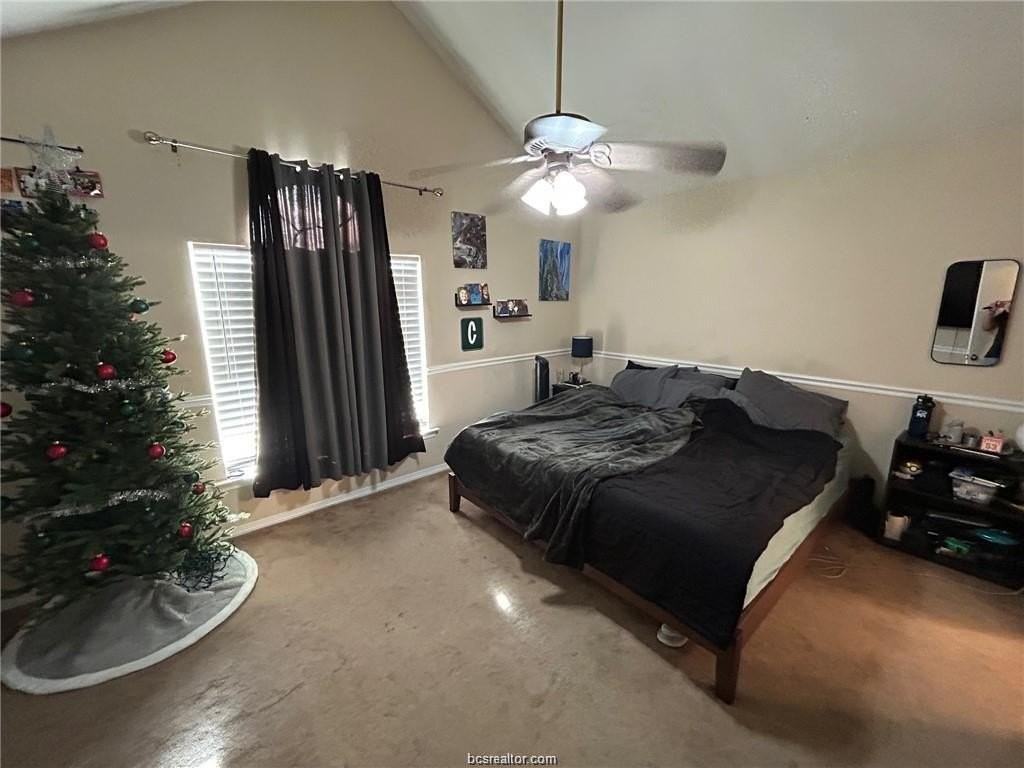 815 Avenue A - Photo 7 of 16