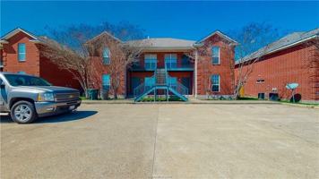 featured image of 1511 Hollowhill Dr #C