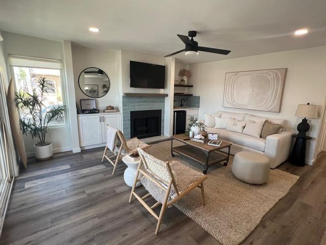 1324 S Pacific St - Photo 3 of 11