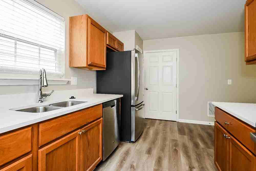 313 Village Chase - Photo 5 of 17