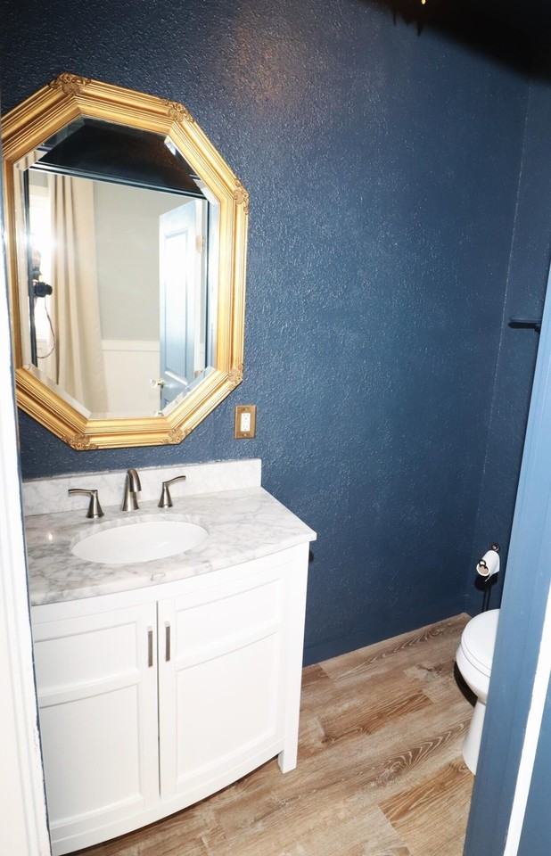 120 S Court St - Photo 5 of 47