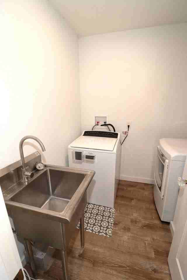 120 S Court St - Photo 6 of 47