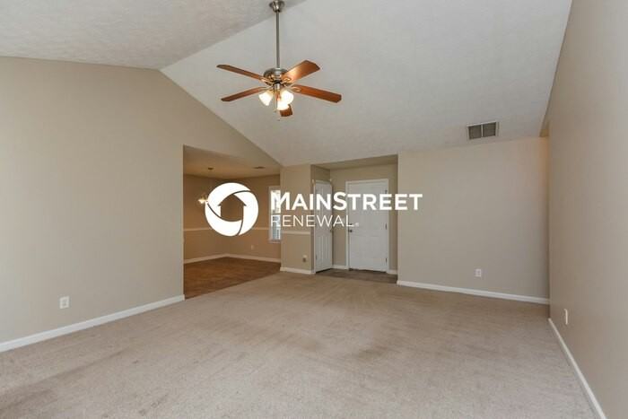 155 Creekside Trl - Photo 3 of 16