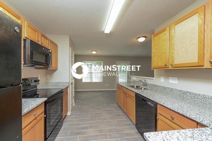 3027 Canterbury Park Dr - Photo 6 of 16