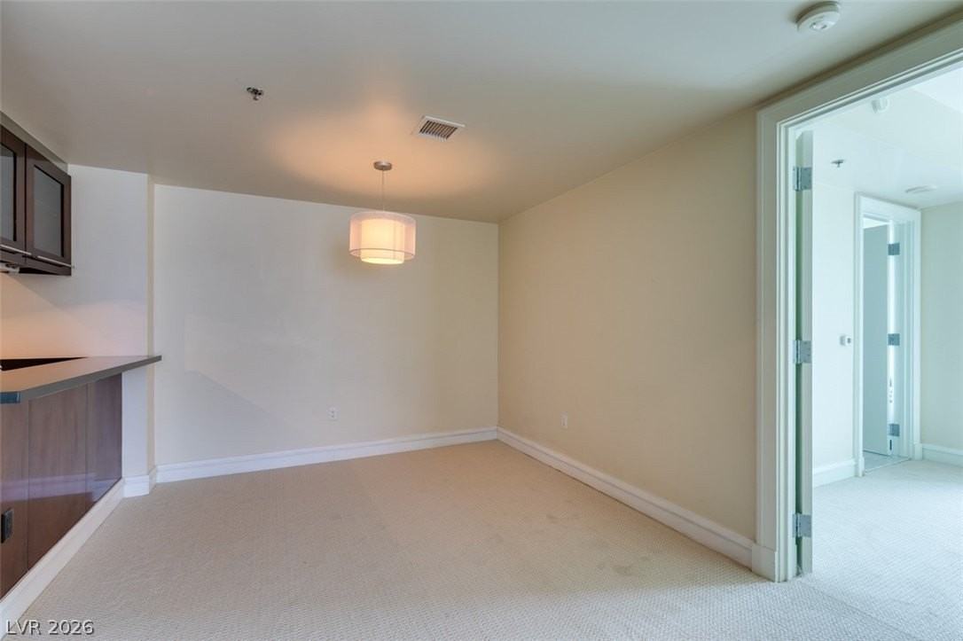 2700 Las Vegas Blvd S #2109 - Photo 7 of 30