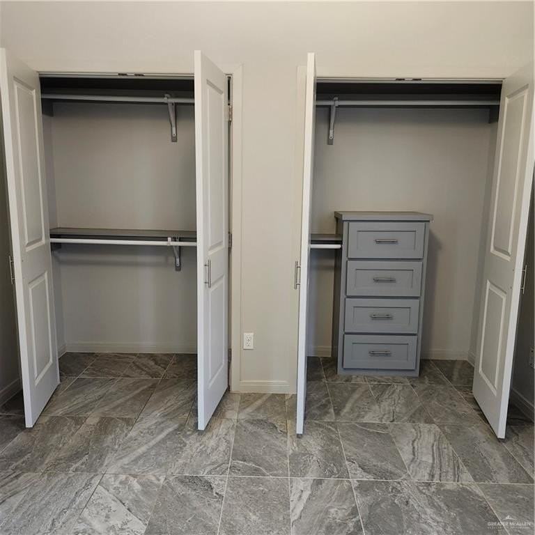 912 N Clarence Ave #3 - Photo 6 of 11