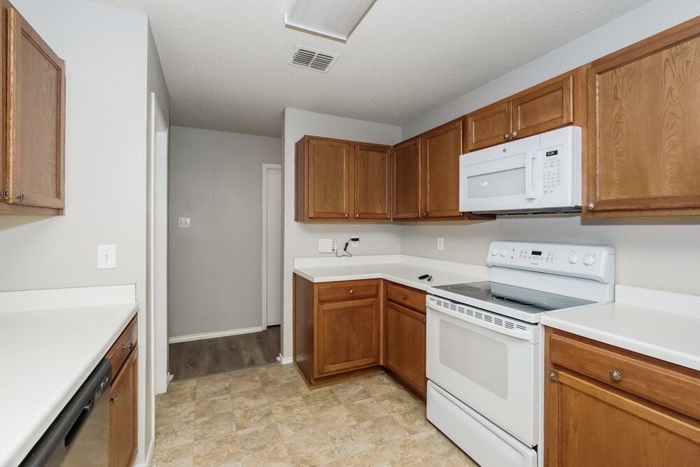 816 Bessemer Dr - Photo 7 of 16