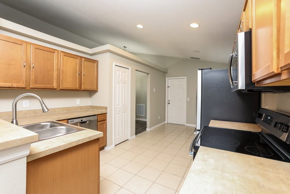 2016 Briarcliff Cir - Photo 5 of 16