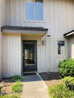 featured image of 940 Linden Rd Unit 10