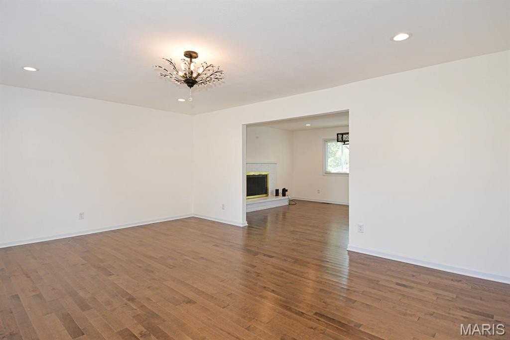 306 Bright Meadows Dr - Photo 3 of 26