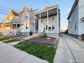 194 High St Apt 1 #Apt 1 - Photo 1 of 1