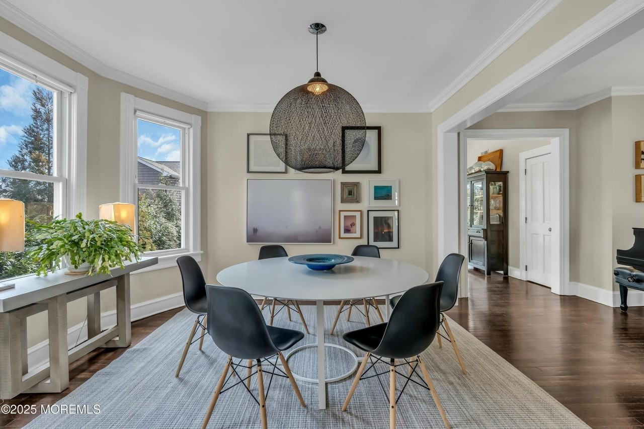 1108 4th Ave - Photo 5 of 22