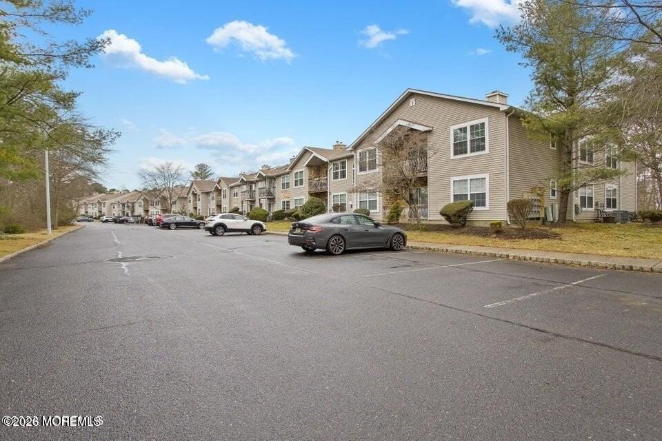 78 Diane Dr - Photo 2 of 11