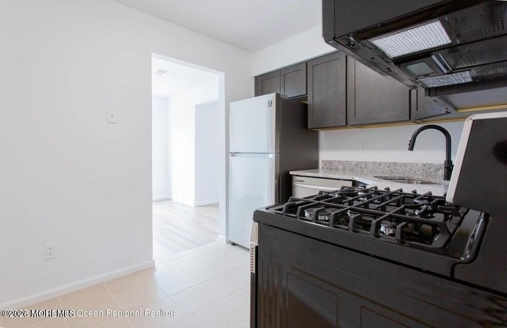 78 Diane Dr - Photo 4 of 11