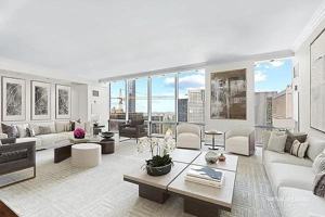 featured image of 5th Ave #40C