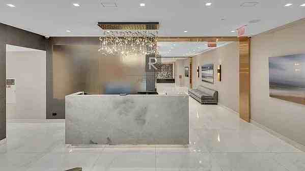W 51st St #1527 - Photo 6 of 20