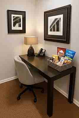 W 51st St #1008 - Photo 5 of 20