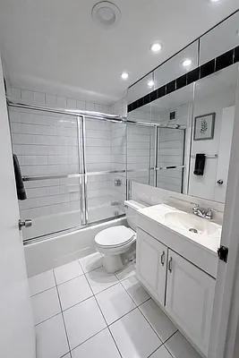 W 51st St #10-29 - Photo 5 of 9