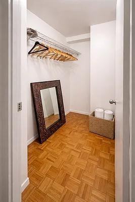 W 51st St #10-29 - Photo 6 of 9