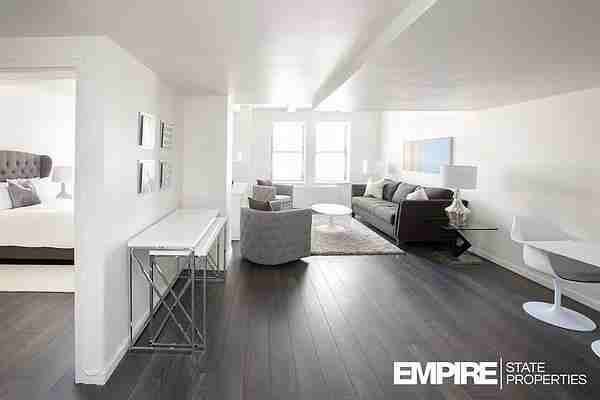 W 51st St #722 - Photo 3 of 19