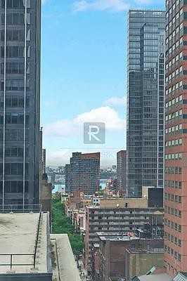 W 51st St #1919 - Photo 3 of 20