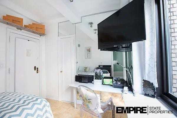 W 51st St #1927A - Photo 4 of 20