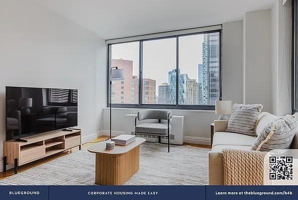 W 48th St #40M - Photo 5 of 20