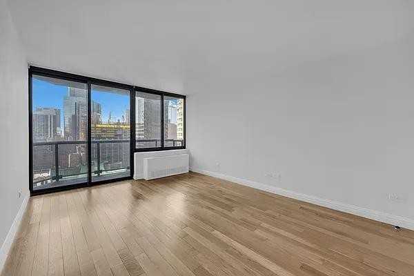 W 48th St #31D - Photo 2 of 9