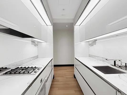 W 53rd St #15A - Photo 2 of 20