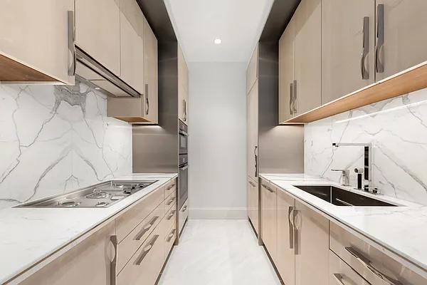 W 57th St #55N - Photo 7 of 16