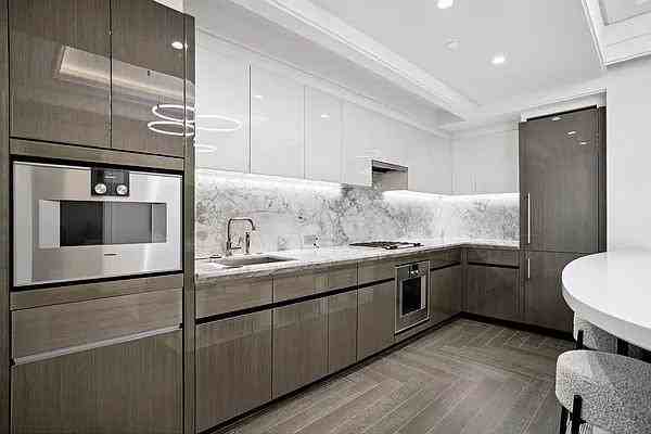 Park Ave #1909 - Photo 2 of 20