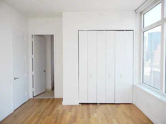 5th Ave #31E - Photo 5 of 20