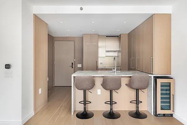 W 56th St #39G - Photo 5 of 16