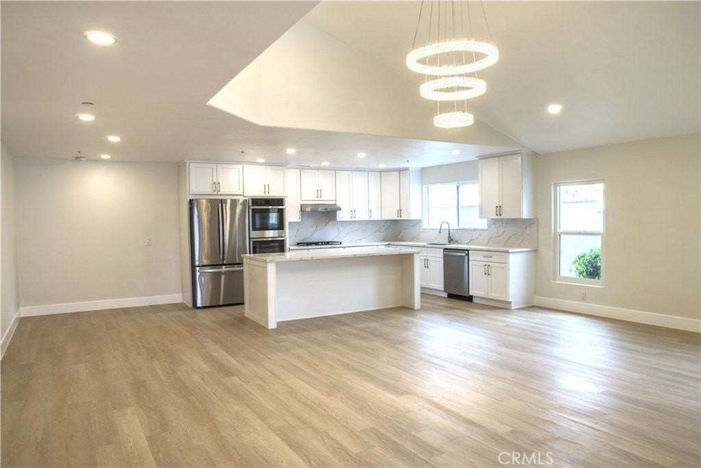 1308 Elm Ave - Photo 3 of 14