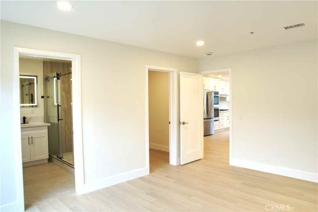 1308 Elm Ave - Photo 5 of 14