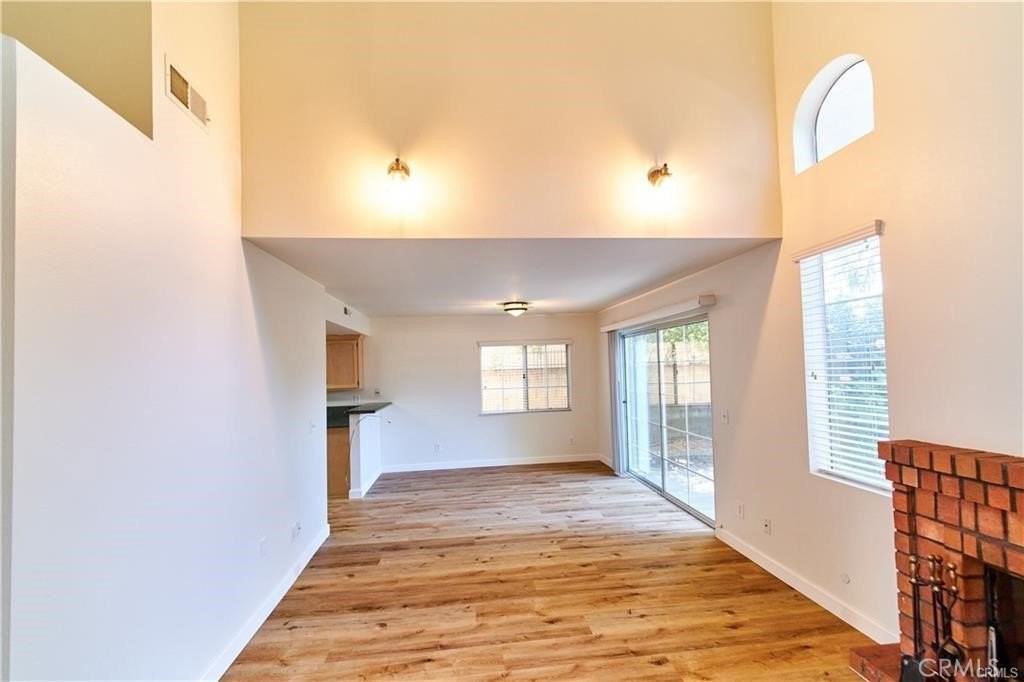 11450 186th St - Photo 4 of 13