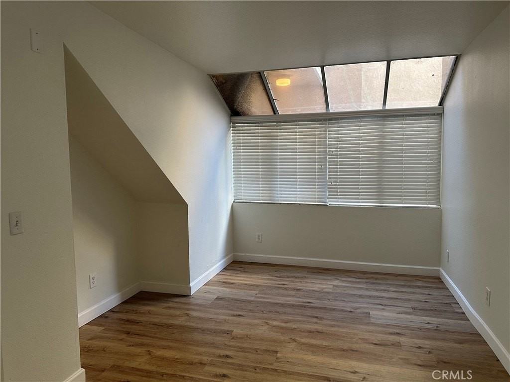 11450 186th St - Photo 5 of 13