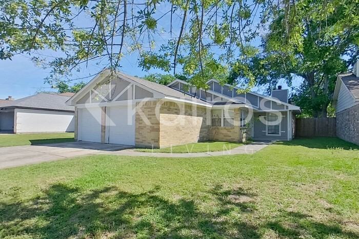 24138 Landing Way Dr - Photo 2 of 28