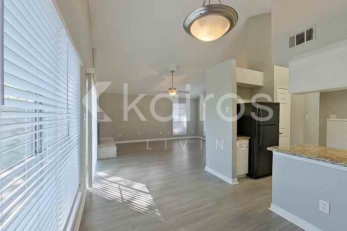 24138 Landing Way Dr - Photo 7 of 28