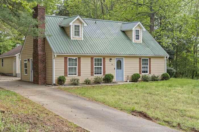 34 Charlwood Ave - Photo 3 of 30