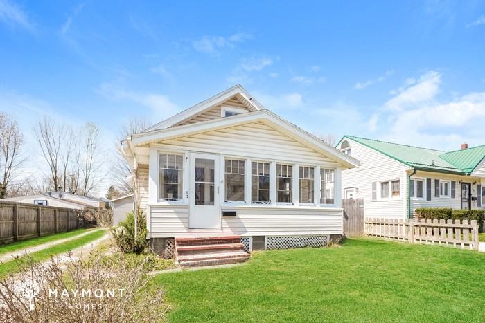 82 28th St Nw - Photo 2 of 3