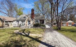 5513 Reeds Rd - Photo 1 of 1