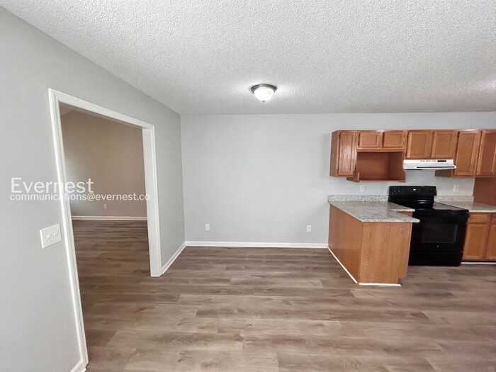 1529 Ocoee Trl - Photo 6 of 33